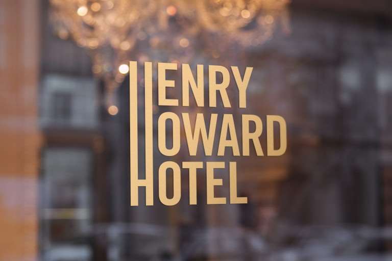 Henry Howard Hotel New Orleans Logo foto