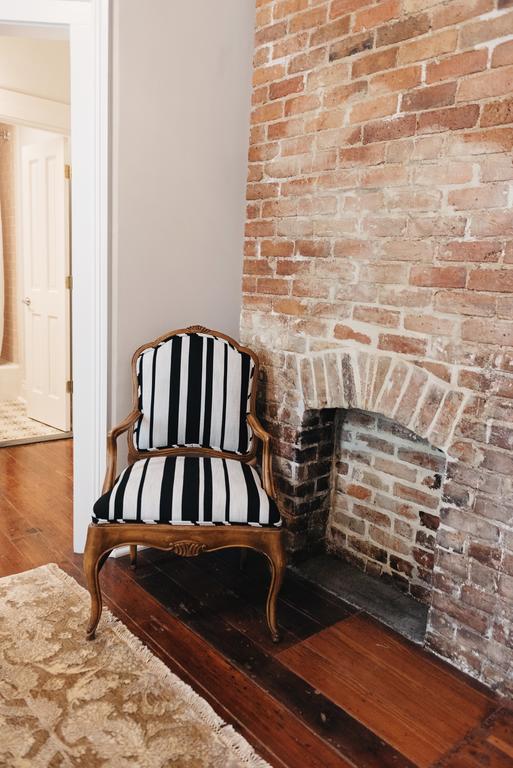 Henry Howard Hotel New Orleans Bagian luar foto