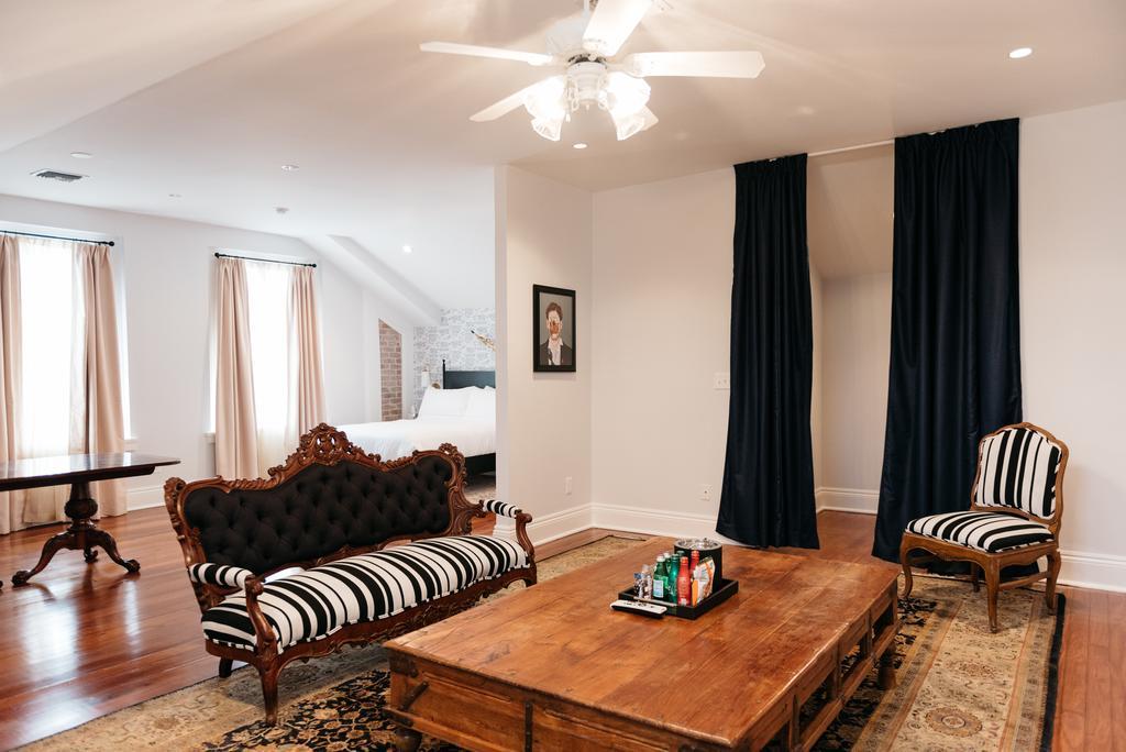 Henry Howard Hotel New Orleans Bagian luar foto