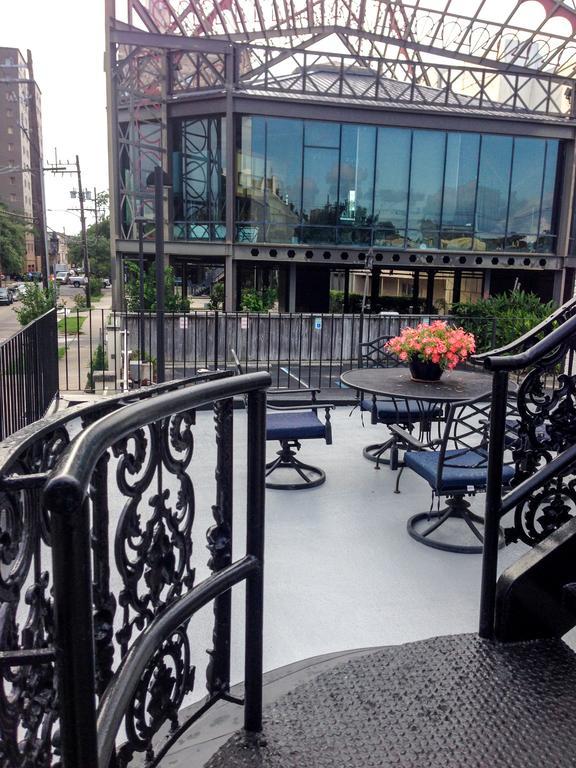 Henry Howard Hotel New Orleans Bagian luar foto